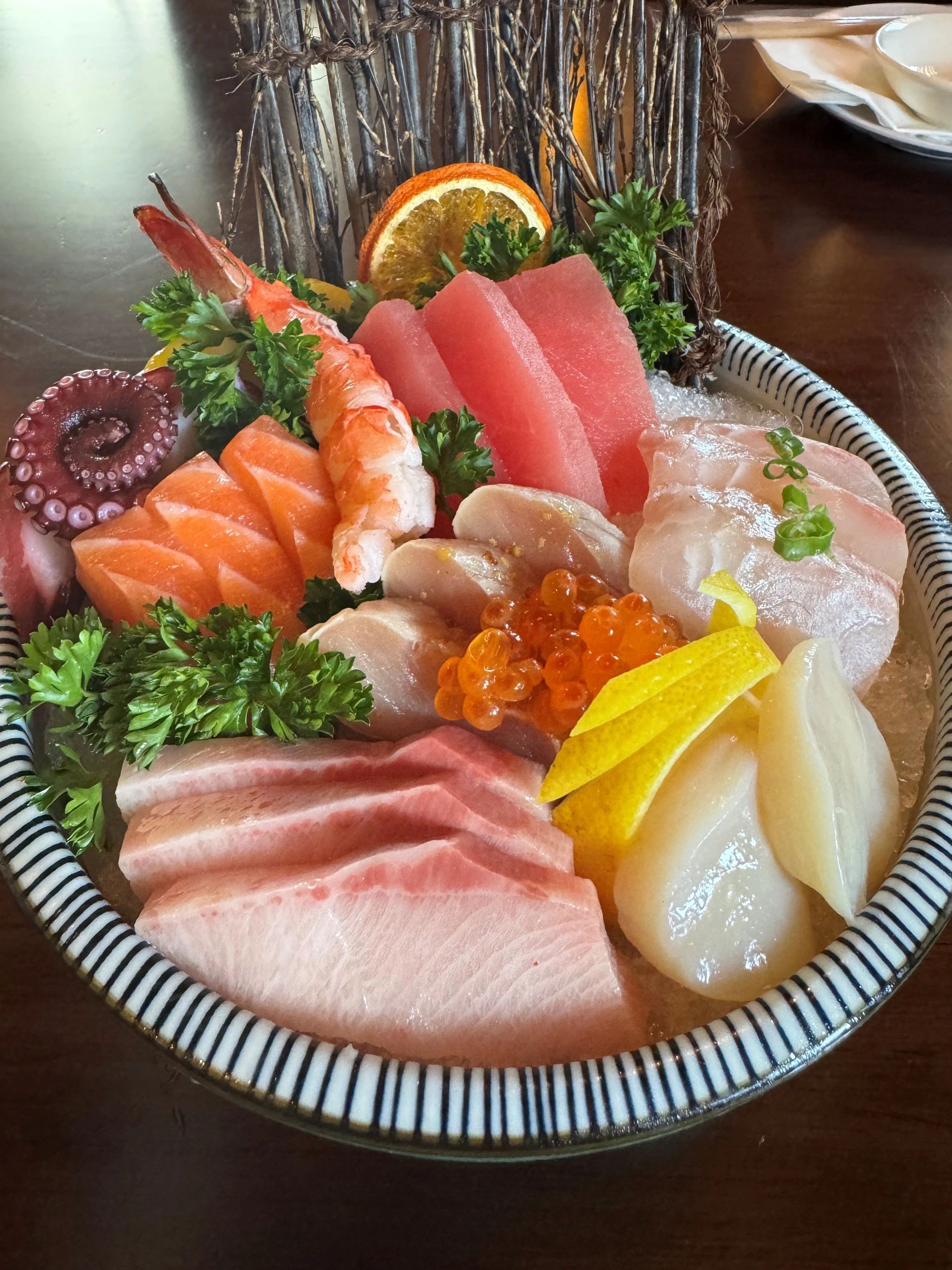 最旬ダウン Sushi 139 ピンズ・ピンバッジ・缶バッジ